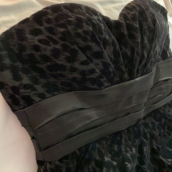 BEBE black animal print cocktail dress - Picture 2 of 4